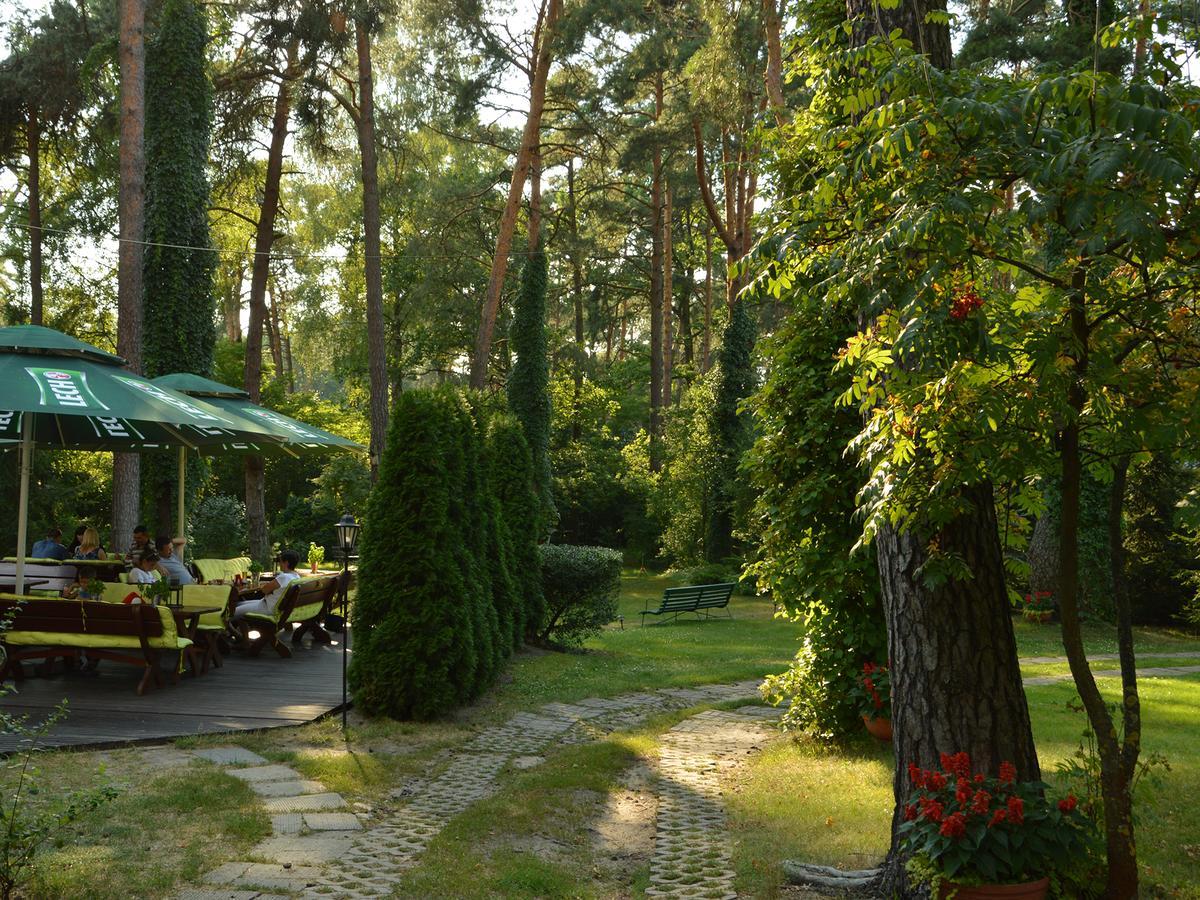 Lesny Dworek Otel Wyszków Dış mekan fotoğraf